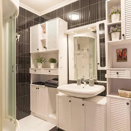 Apartment Daoiz Boutique
